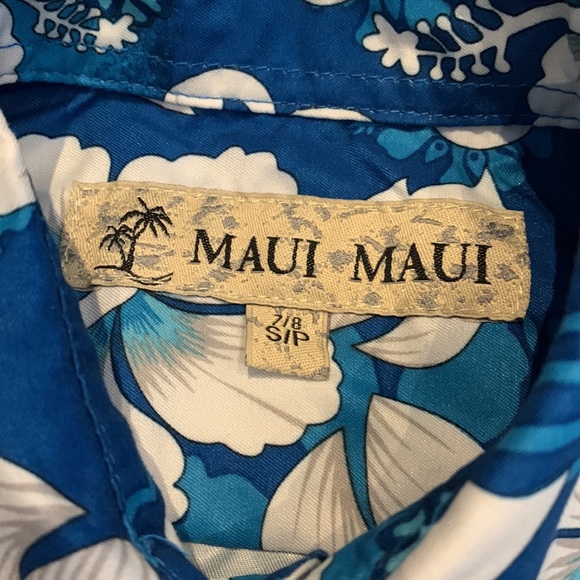 Tropical ⭐️2for$10⭐️ button shirt - Picture 4 of 6